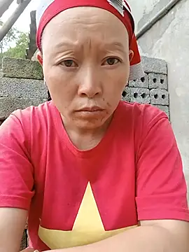 girl-hot2x online show from 06/13/26, 06:11