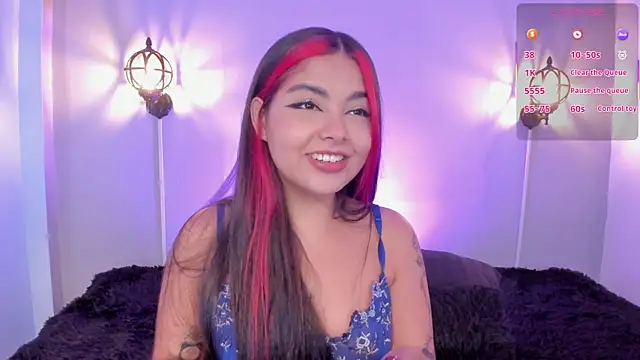 Snapshot of Stephany-roses- chatting on 12/22/25, 12:07 Stephany-roses- online show from 12/22/25, 12:07