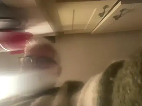 Snapshot of LeatherSdaddy chatting on 12/03/25, 07:23 LeatherSdaddy online show from 12/03/25, 07:23