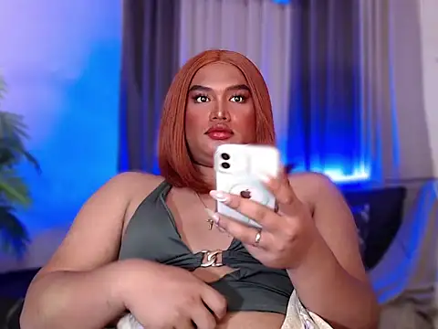 Snapshot of UrGoddess_Sofia chatting on 12/15/25, 08:35 UrGoddess Sofia online show from 12/15/25, 08:35