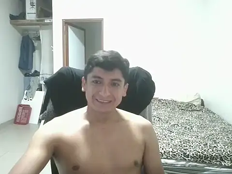 Snapshot of romdem chatting on 11/18/25, 12:49 romdem online show from 11/18/25, 12:49