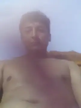 Snapshot of romdem chatting on 01/08/26, 03:31 romdem online show from 01/08/26, 03:31