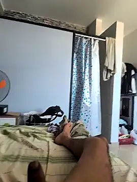 Snapshot of romdem chatting on 03/08/26, 07:17 romdem online show from 03/08/26, 07:17