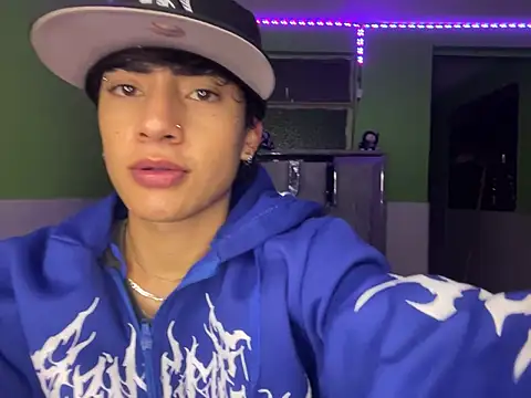 ThiagoDV online show from 02/18/26, 03:13