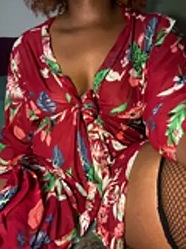 Snapshot of MaskedMuseXXX chatting on 04/02/26, 07:22 MaskedMuseXXX online show from 04/02/26, 07:22