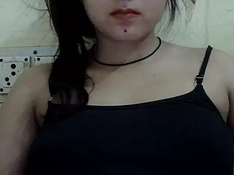 Snapshot of Anika_Singh chatting on 05/20/26, 10:32 Anika Singh online show from 05/20/26, 10:32