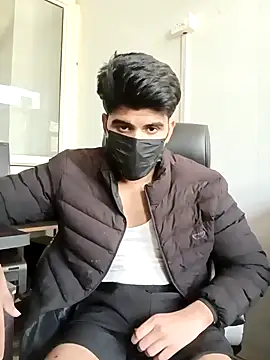 Snapshot of hotyyyyjonny chatting on 11/25/25, 06:57 hotyyyyjonny online show from 11/25/25, 06:57