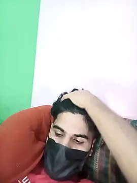 Snapshot of hotyyyyjonny chatting on 12/16/25, 06:46 hotyyyyjonny online show from 12/16/25, 06:46