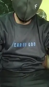 Snapshot of hotyyyyjonny chatting on 02/20/26, 04:53 hotyyyyjonny online show from 02/20/26, 04:53