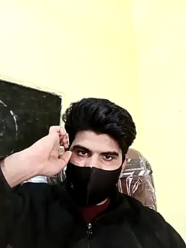 Snapshot of hotyyyyjonny chatting on 02/21/26, 08:15 hotyyyyjonny online show from 02/21/26, 08:15