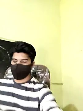 Snapshot of hotyyyyjonny chatting on 02/25/26, 02:05 hotyyyyjonny online show from 02/25/26, 02:05