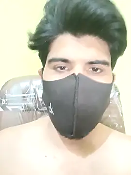 Snapshot of hotyyyyjonny chatting on 02/27/26, 01:33 hotyyyyjonny online show from 02/27/26, 01:33