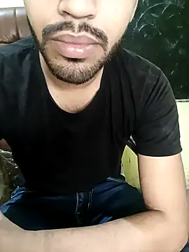 Snapshot of hotyyyyjonny chatting on 03/23/26, 05:44 hotyyyyjonny online show from 03/23/26, 05:44