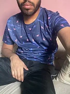 hotyyyyjonny online show from 05/01/26, 09:14