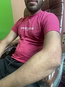 hotyyyyjonny online show from 05/11/26, 04:07