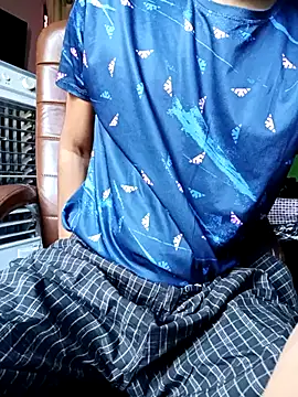hotyyyyjonny online show from 06/17/26, 02:25