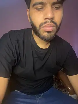 hotyyyyjonny online show from 06/25/26, 03:39