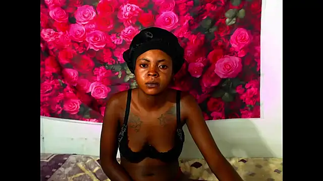 Sweeteboneycherry online show from 03/16/26, 12:20