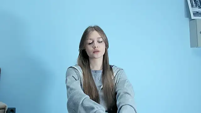 Snapshot of SheritaCyree chatting on 11/15/25, 12:34 SheritaCyree online show from 11/15/25, 12:34