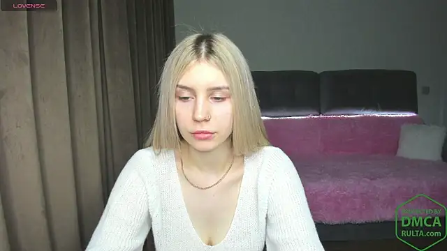 Olivia1Taylor1 online show from 01/13/26, 12:32