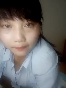 Snapshot of Nuomi6 chatting on 03/23/26, 02:10 Nuomi6 online show from 03/23/26, 02:10