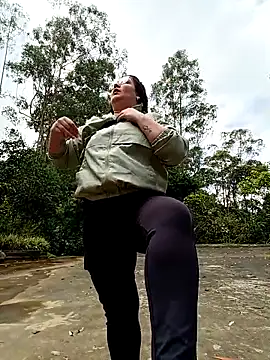 Snapshot of SaloGray8 chatting on 02/09/26, 03:38 SaloGray8 online show from 02/09/26, 03:38