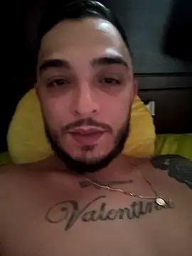 mohamedkarimm online show from 12/16/25, 02:22