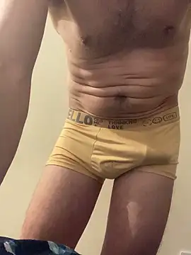 Snapshot of funguy19782 chatting on 12/14/25, 08:13 funguy19782 online show from 12/14/25, 08:13