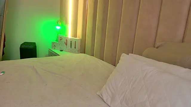 Iamnyxy online show from 05/08/26, 01:05