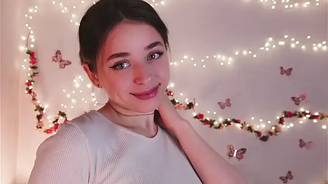 yoyogirlx online show from 04/11/26, 01:48