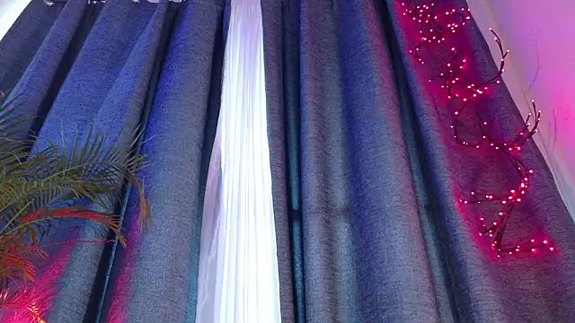 Snapshot of grayce__blossoms chatting on 03/14/26, 09:20 grayce blossoms online show from 03/14/26, 09:20