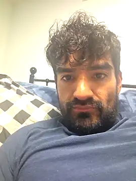 piggylatino online show from 05/10/26, 01:11