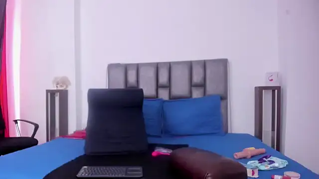sarahhernandez online show from 08/01/26, 03:00