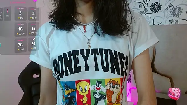 Snapshot of Joselyn_tay chatting on 11/28/25, 02:20 Joselyn tay online show from 11/28/25, 02:20