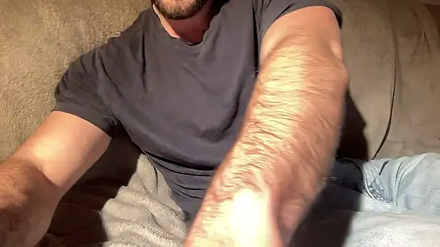 Snapshot of Pmendes98 chatting on 01/13/26, 06:57 Pmendes98 online show from 01/13/26, 06:57