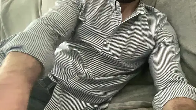 Snapshot of Pmendes98 chatting on 02/21/26, 11:33 Pmendes98 online show from 02/21/26, 11:33