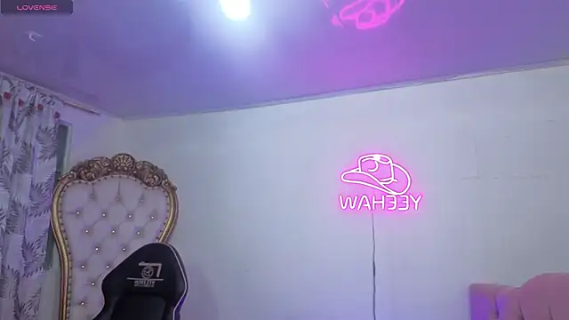 ISABELA TAY online show from 04/29/26, 11:36