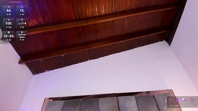 Ana Torres  online show from 12/01/25, 08:25