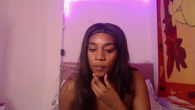 Snapshot of AishaOwens chatting on 02/14/26, 09:33 AishaOwens online show from 02/14/26, 09:33