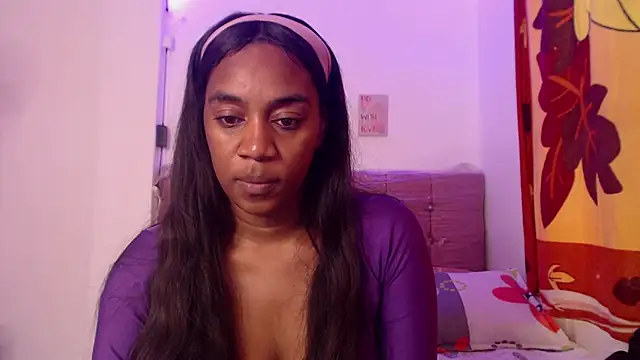 Snapshot of AishaOwens chatting on 03/03/26, 05:19 AishaOwens online show from 03/03/26, 05:19