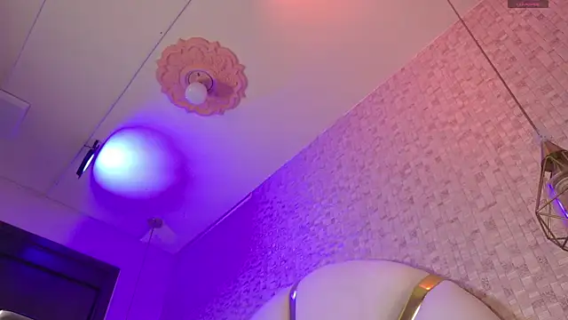 Caroline palmerr online show from 11/27/25, 03:08