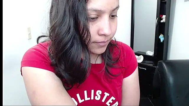 Snapshot of Little-rouse chatting on 03/17/26, 03:37 Little-rouse online show from 03/17/26, 03:37