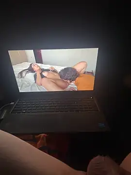 Snapshot of jabeszczelny chatting on 11/21/25, 12:54 jabeszczelny online show from 11/21/25, 12:54