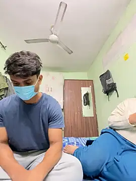 Snapshot of Cute_hotzara chatting on 11/18/25, 04:39 Cute hotzara online show from 11/18/25, 04:39