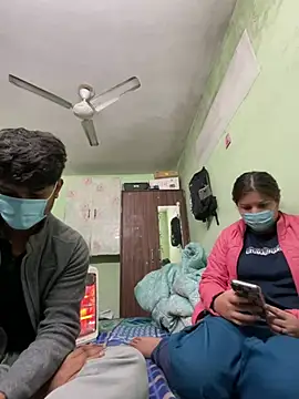 Snapshot of Cute_hotzara chatting on 01/15/26, 04:39 Cute hotzara online show from 01/15/26, 04:39