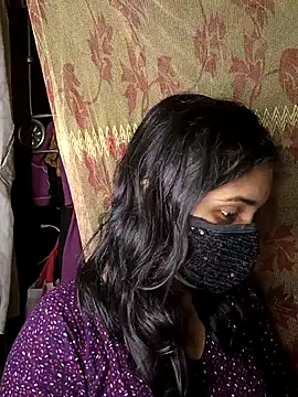 Snapshot of Jhunaki007 chatting on 11/12/25, 07:03 Jhunaki007 online show from 11/12/25, 07:03