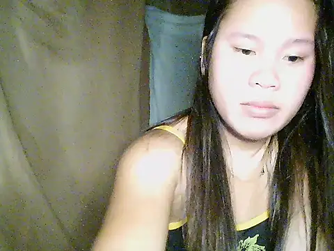 mia kittykitty online show from 11/13/25, 06:18