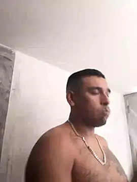 Snapshot of Solo_privado chatting on 05/15/26, 02:46 Solo privado online show from 05/15/26, 02:46