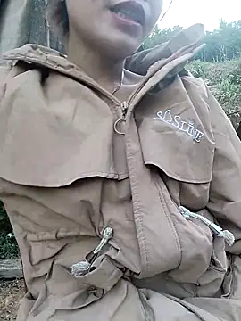 gugu0022 online show from 11/30/25, 01:20