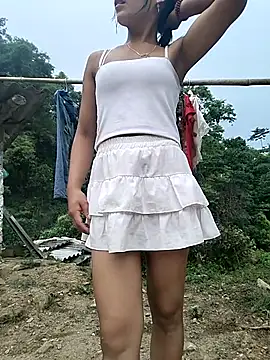 Snapshot of gugu0022 chatting on 07/15/26, 10:42 gugu0022 online show from 07/15/26, 10:42